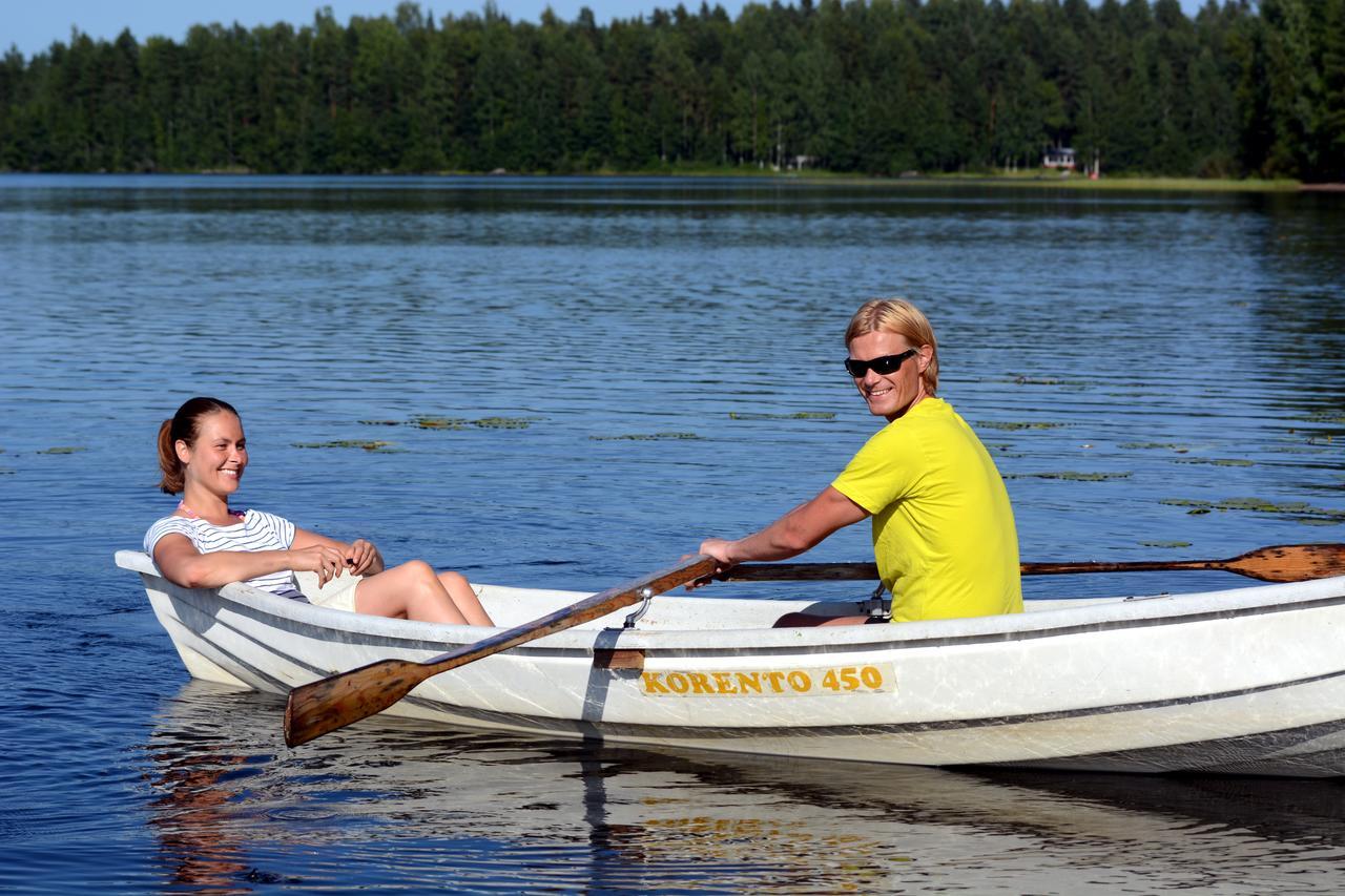 Revontuli Resort Rooms Hankasalmi Exteriör bild