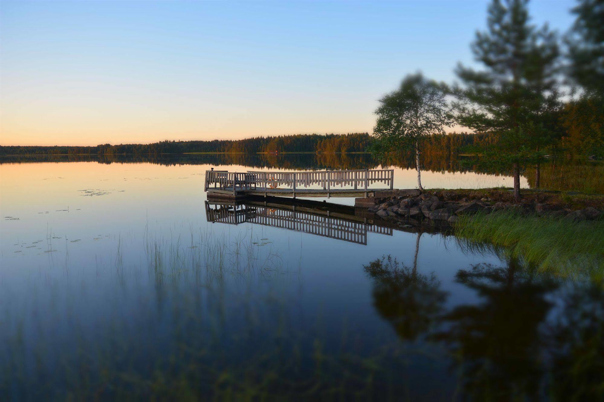Revontuli Resort Rooms Hankasalmi Exteriör bild